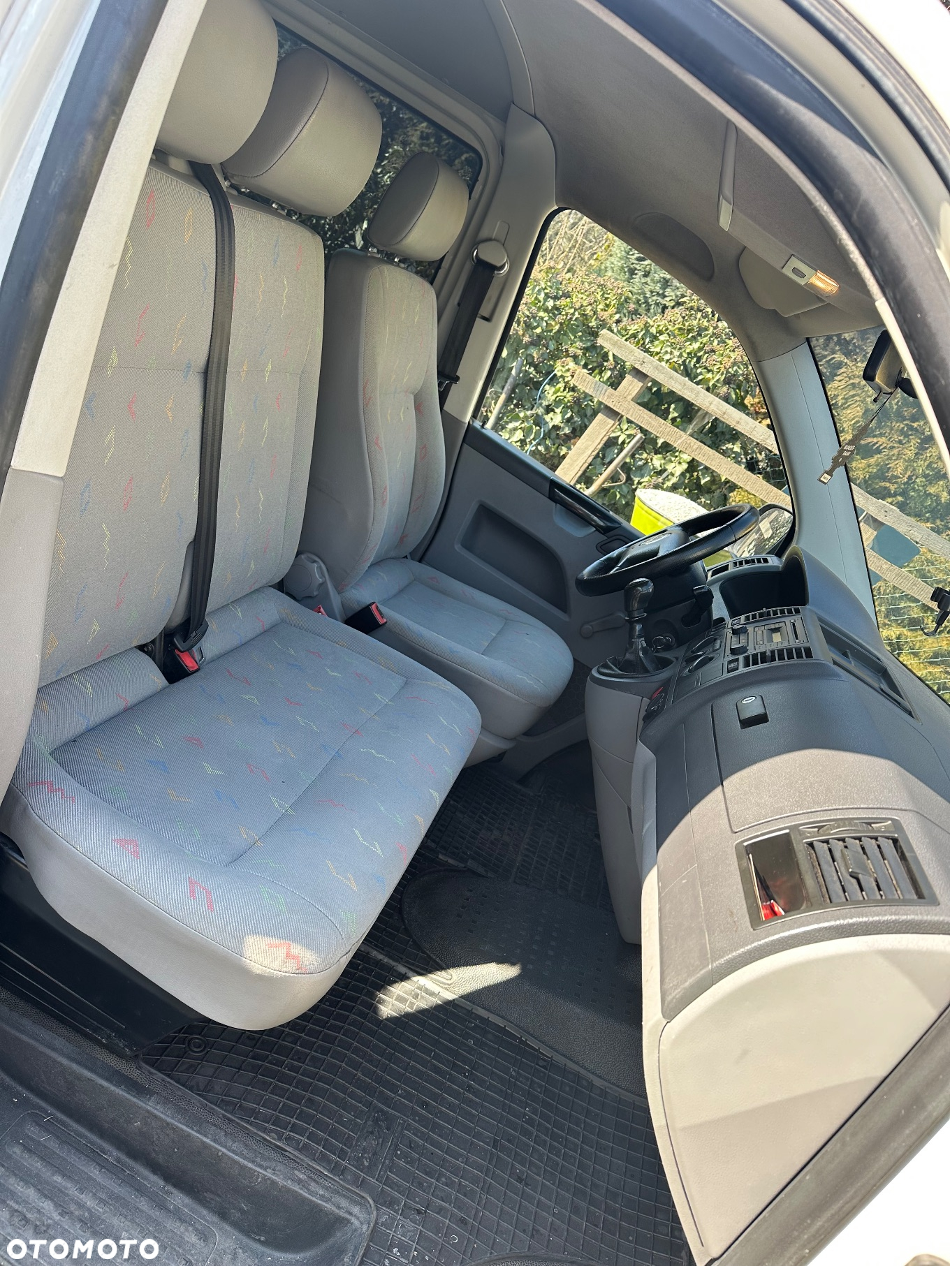 Volkswagen Transporter T5 TDI L1H1 - 10