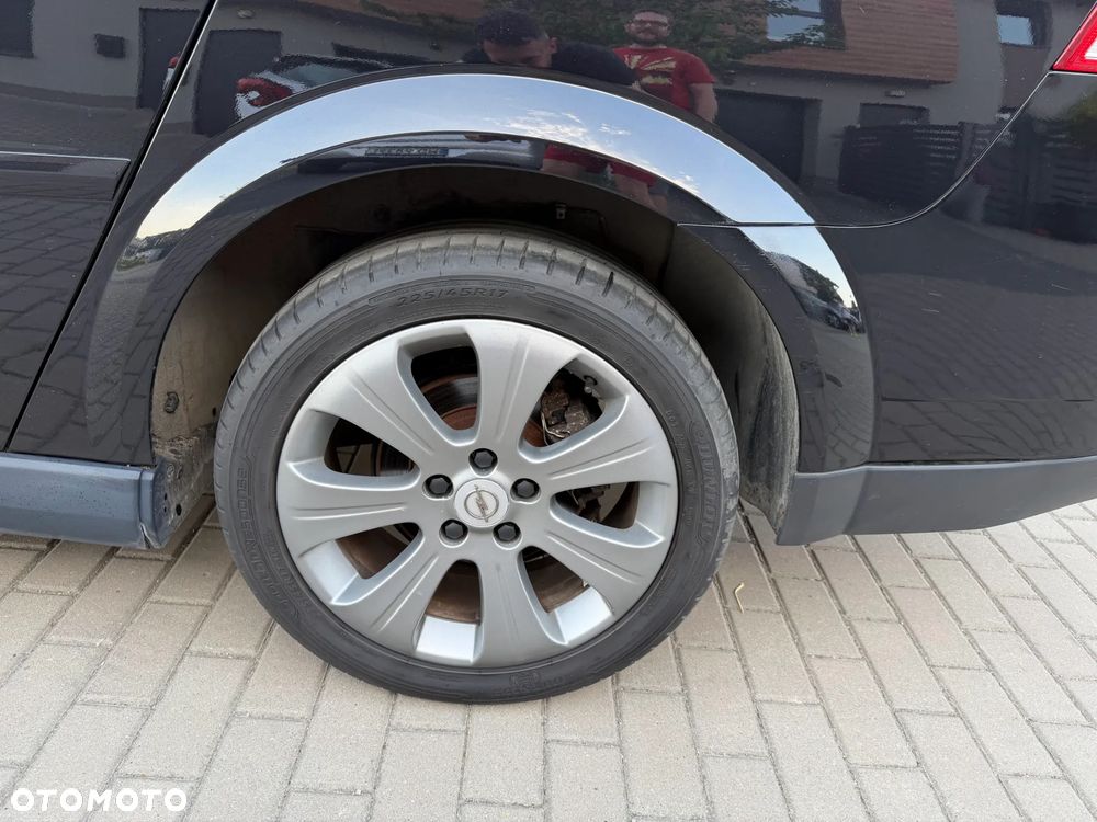 Opel Vectra 1.9 CDTI Cosmo - 4