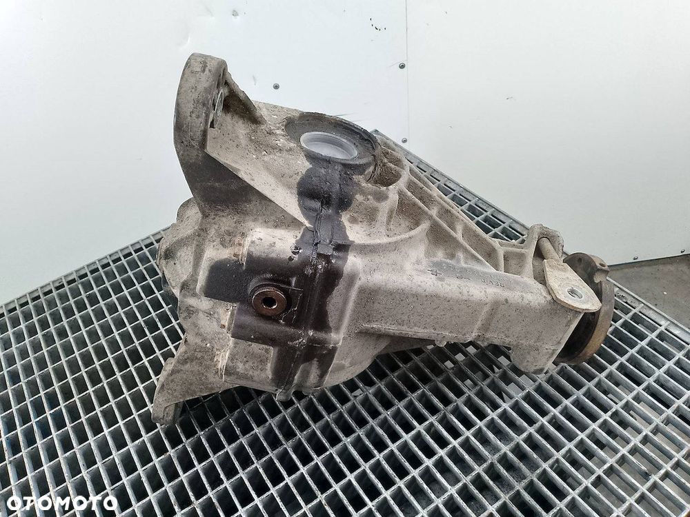 DYFERENCJAŁ TYŁ MERCEDES-BENZ ML W163 4460-310-013 3.2 V6 - 6