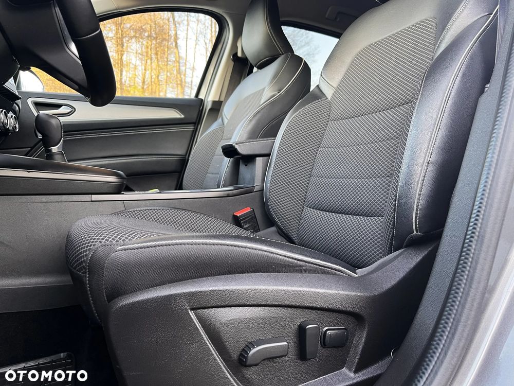 Renault Arkana 1.3 TCe mHEV Techno EDC - 13