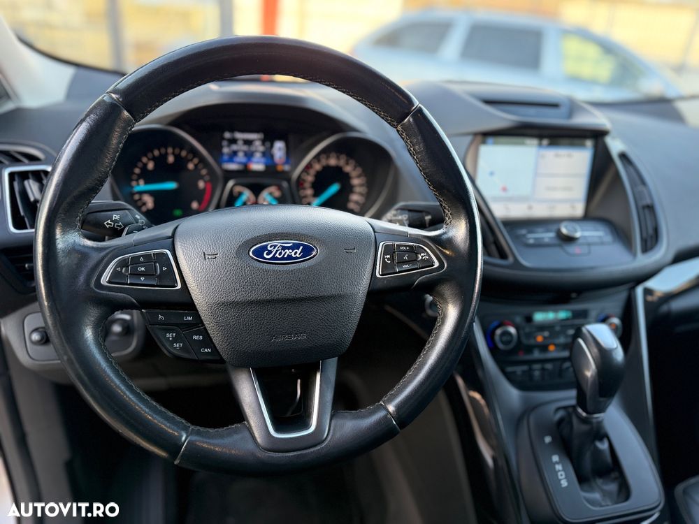 Ford Kuga 2.0 TDCi 4x4 Aut. Titanium - 9