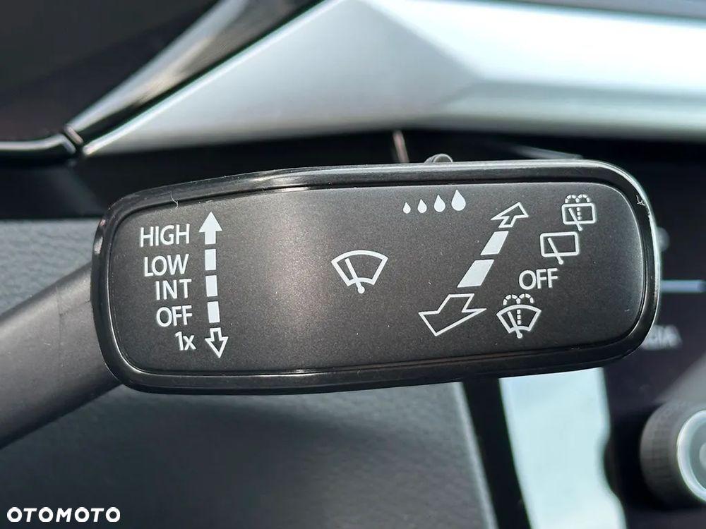 Volkswagen Arteon 2.0 TSI Elegance DSG - 21