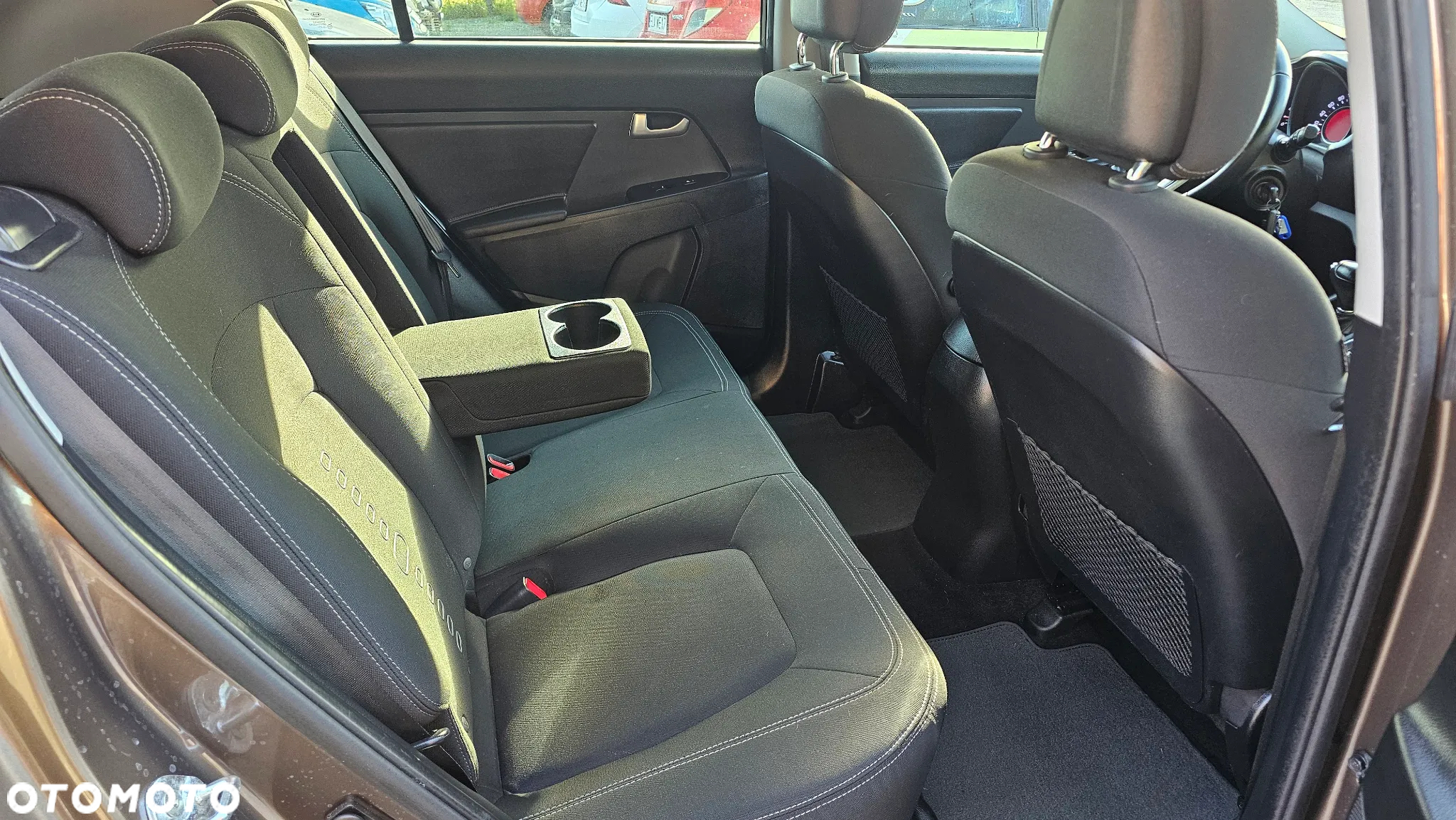 Kia Sportage 2.0 CRDI 4WD Automatik Dream-Team Edition - 19