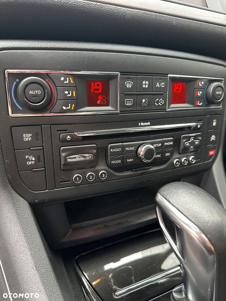 Citroën C5 2.0 HDi Exclusive - 24