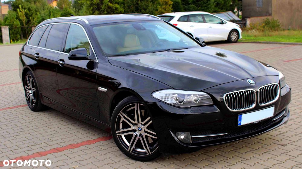 BMW Seria 5 525d - 4