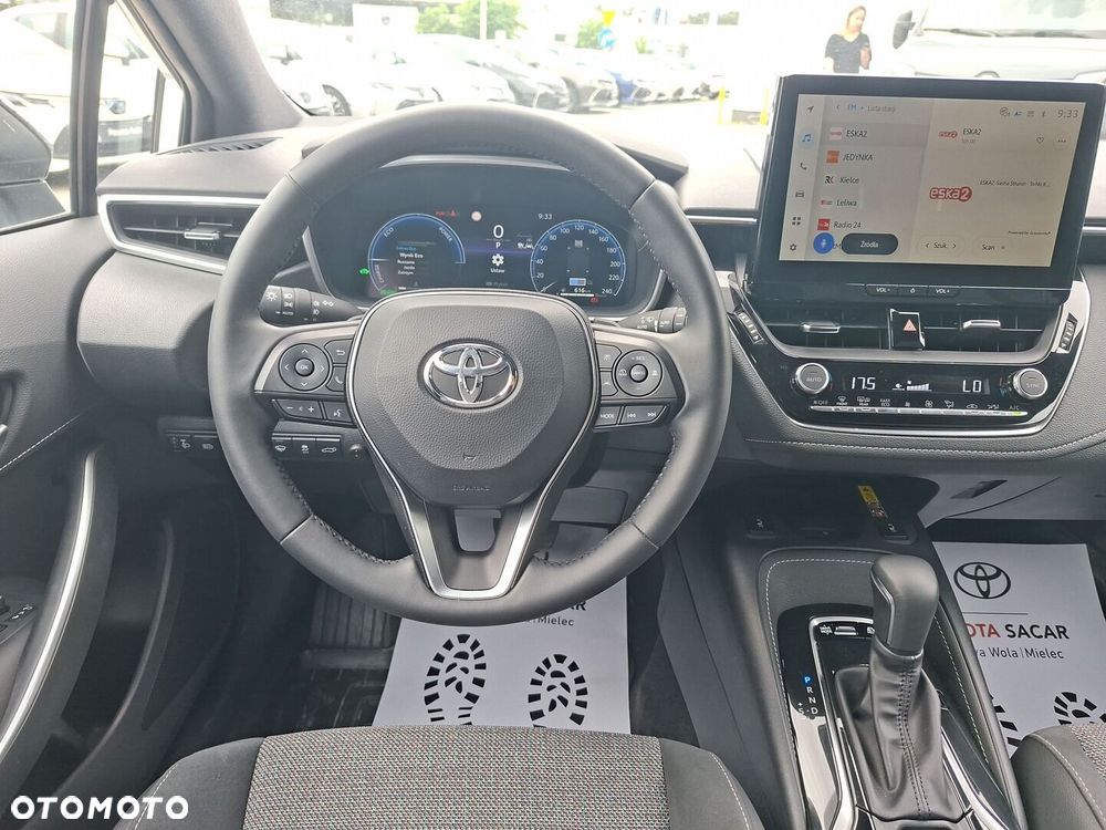 Toyota Corolla - 14
