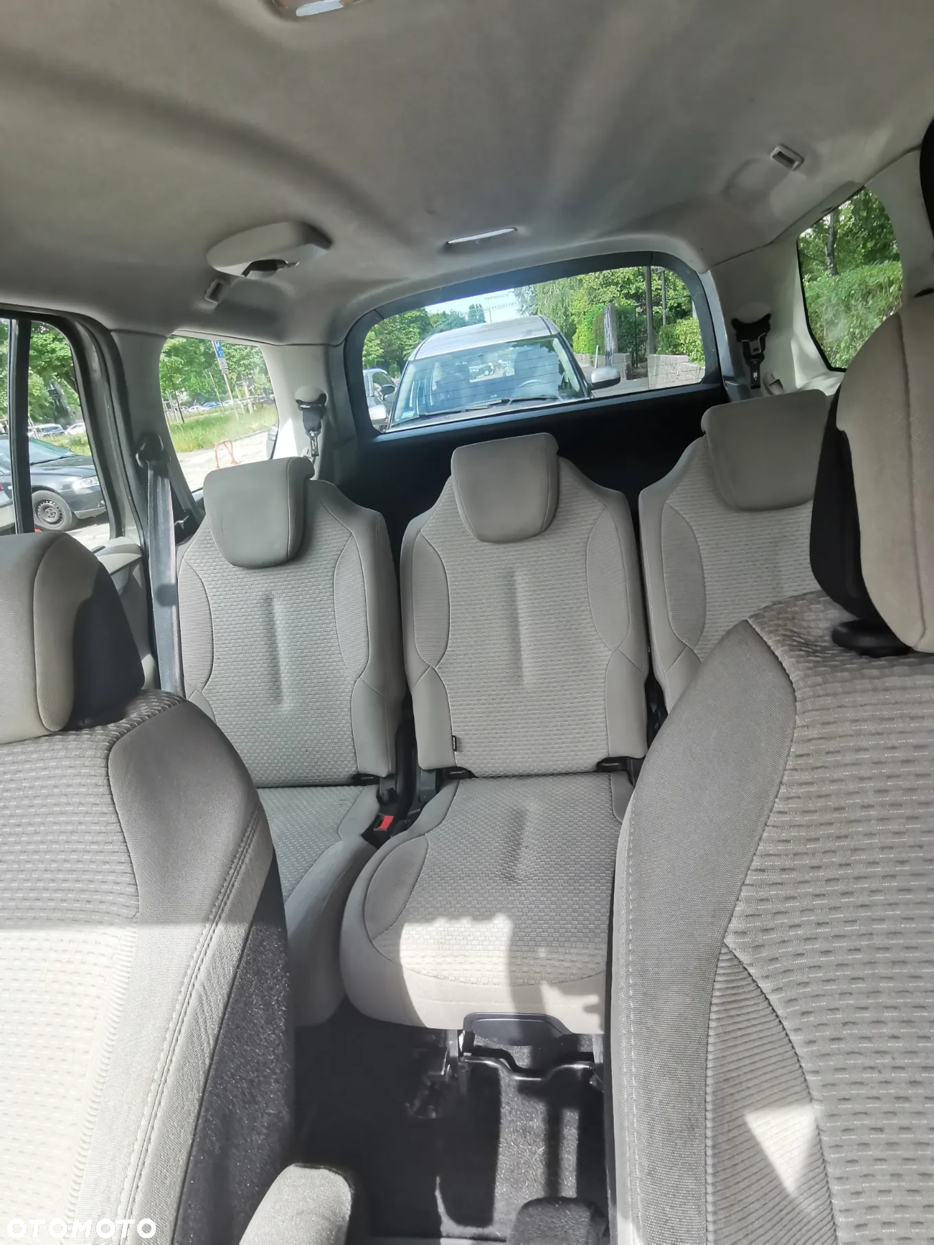 Citroën C4 Picasso - 10