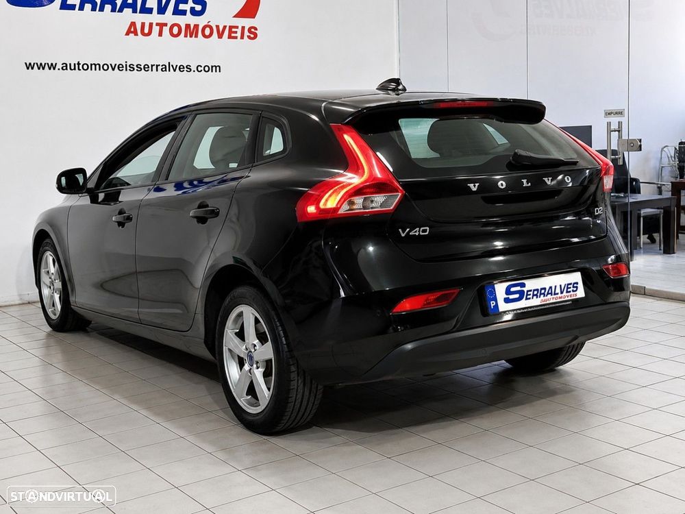 Volvo V40 1.6 D2 Momentum - 5