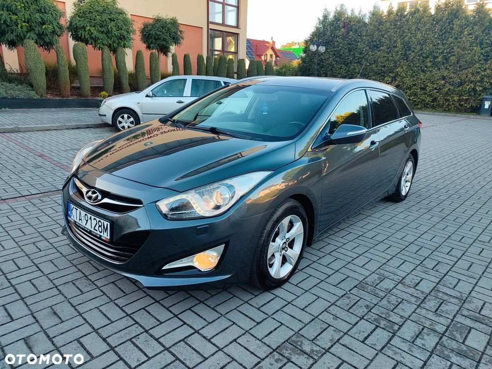 Hyundai i40 1.6 GDI Comfort + - 35