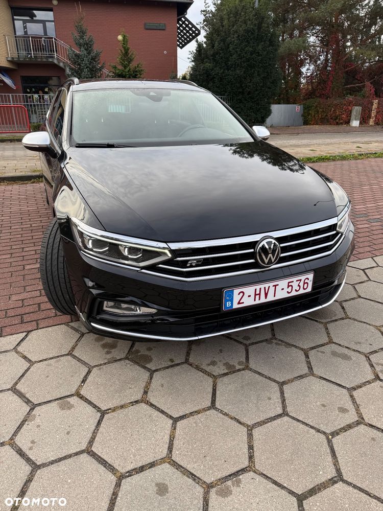 Volkswagen Passat 1.5 TSI OPF DSG Highline - 2