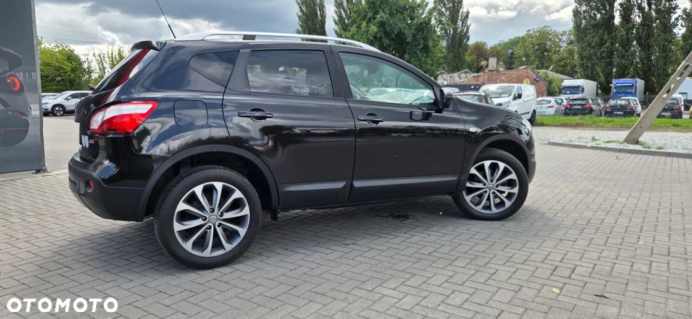Nissan Qashqai 1.6 dCi 4 x 4 DPF Start/Stop tekna - 18