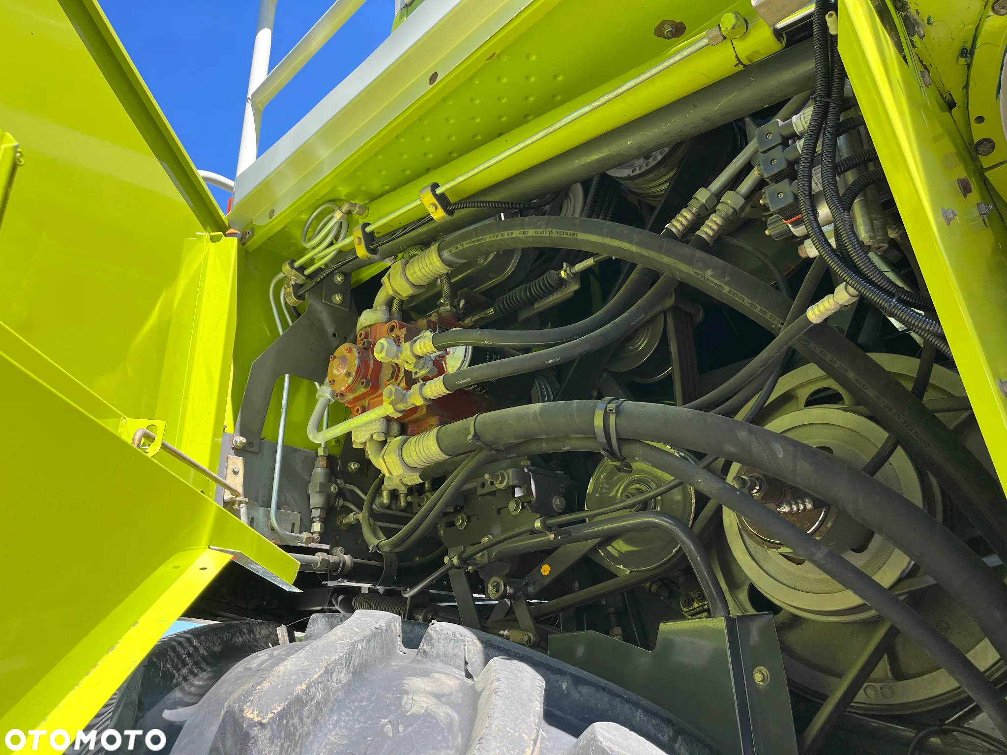 Claas Dominator 108 SL Maxi - 13