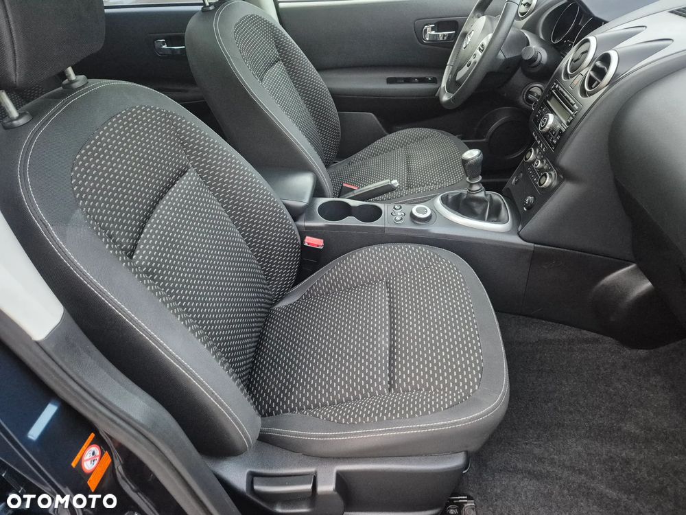 Nissan Qashqai 2.0 4x4 acenta - 21