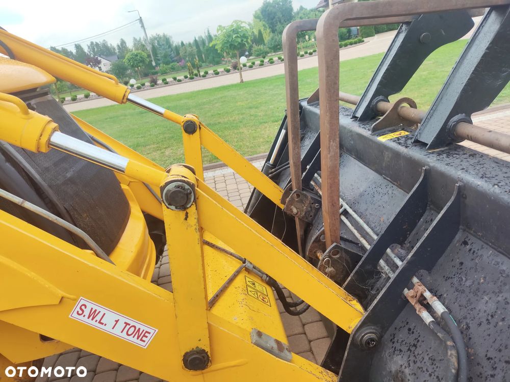 JCB 3CX / 2007 ROK / KOPARKO-ŁADOWARKA - 24