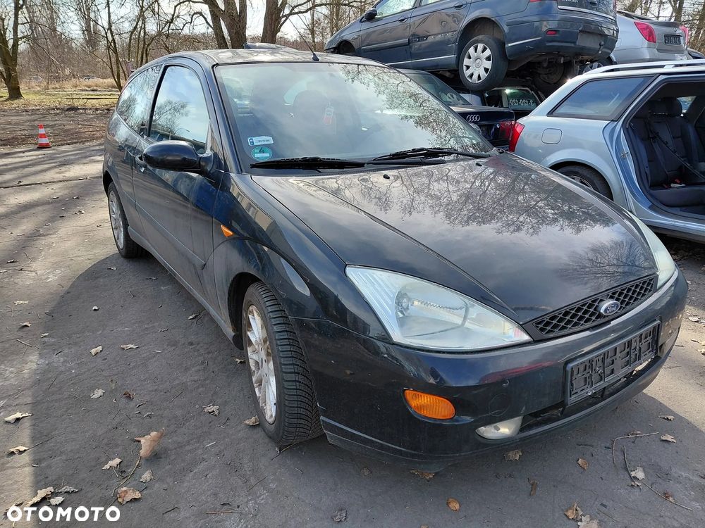 Na CZĘŚCI Ford Fokus  Rok 2000 Pojemność 1796 Moc 85 Benzyna - 1