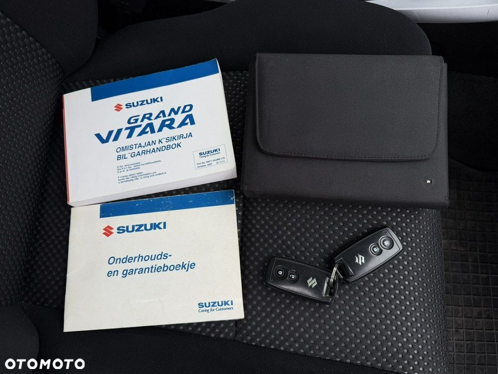 Suzuki Grand Vitara - 28