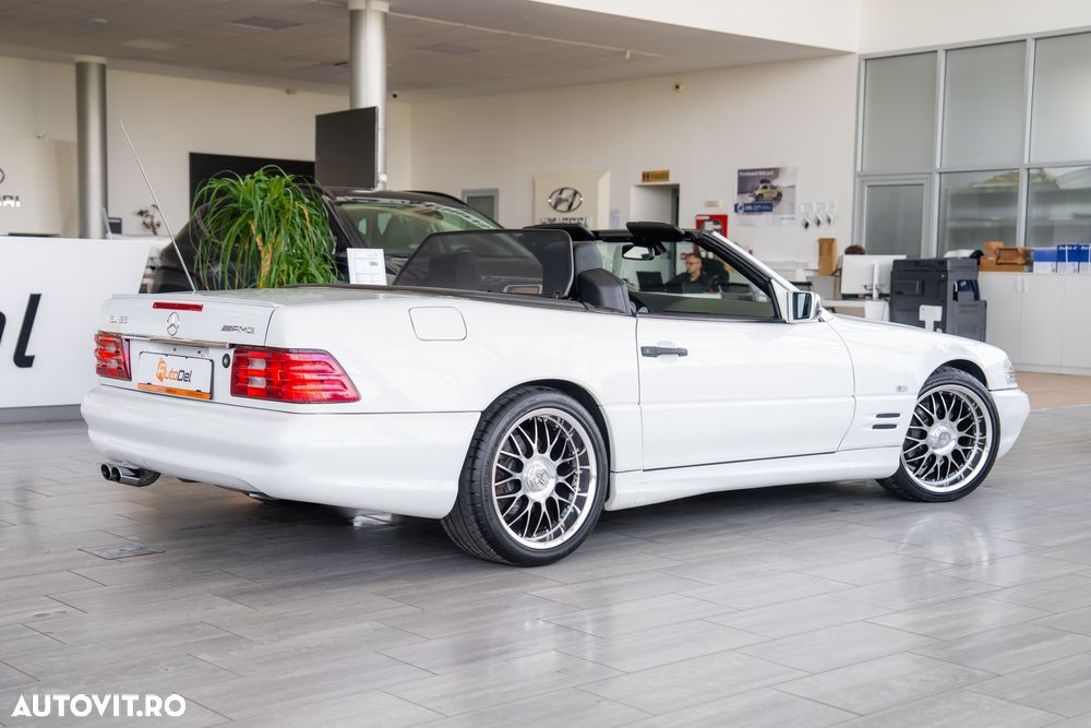 Mercedes-Benz SL - 21