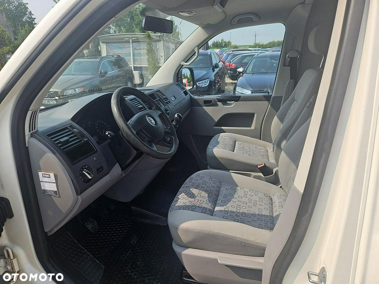 Volkswagen Transporter - 5