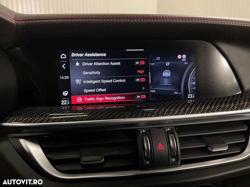Alfa Romeo Stelvio V6 2.9 Bi-Turbo AT8-Q4 Quadrifoglio - 19