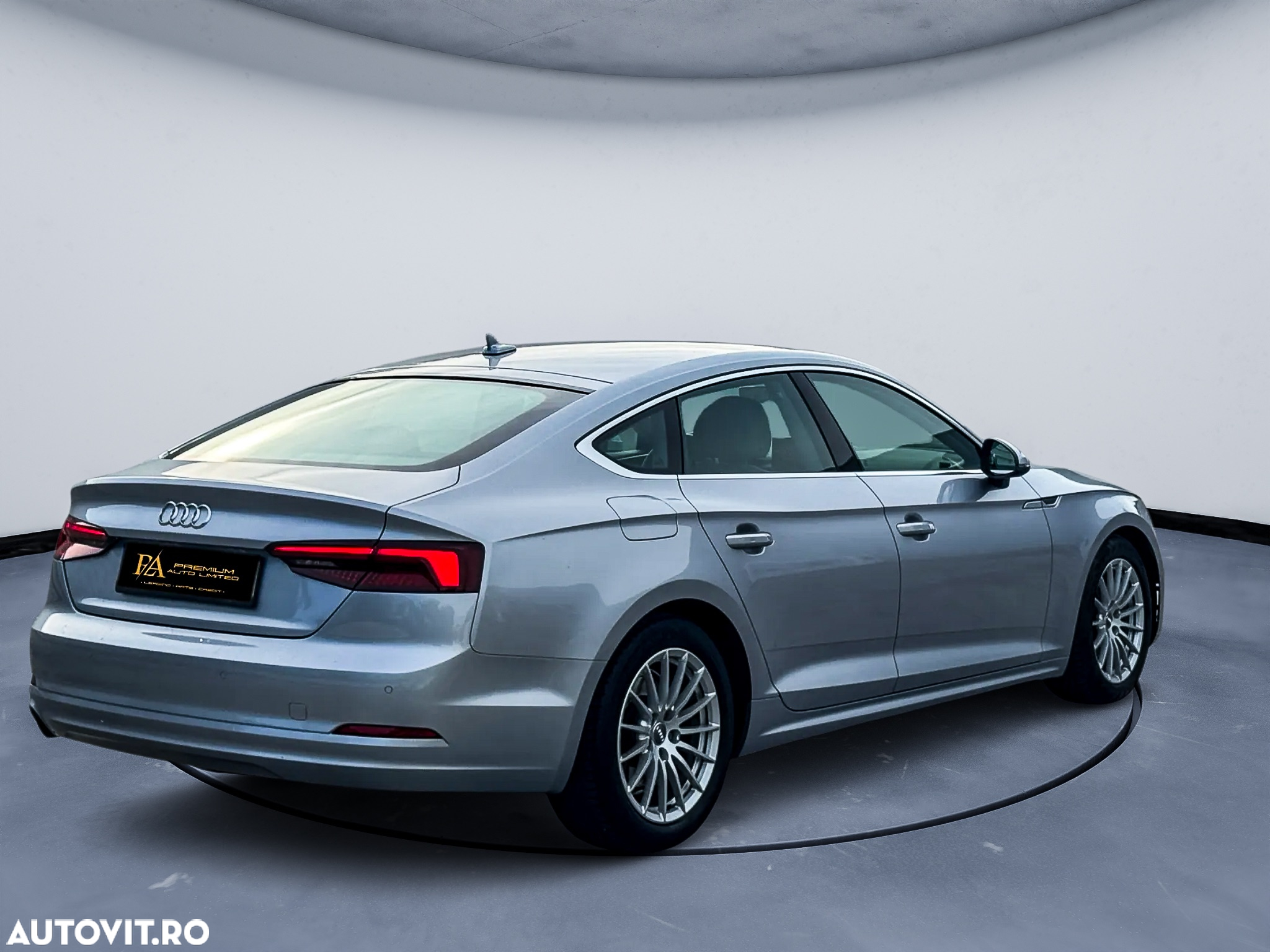 Audi A5 Sportback 35 TFSI S tronic - 4