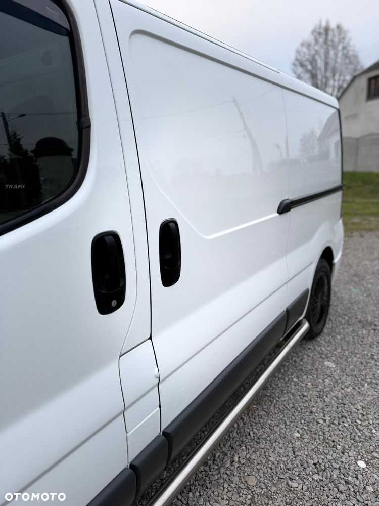 Renault Trafic - 23