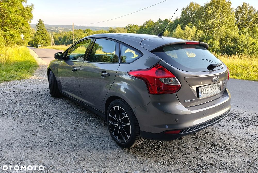 Ford Focus 1.6 TDCi Edition - 4