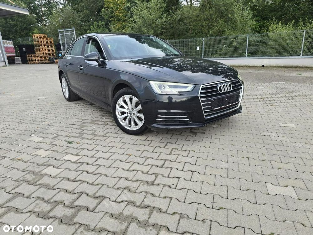 Audi A4 Limousine - 7