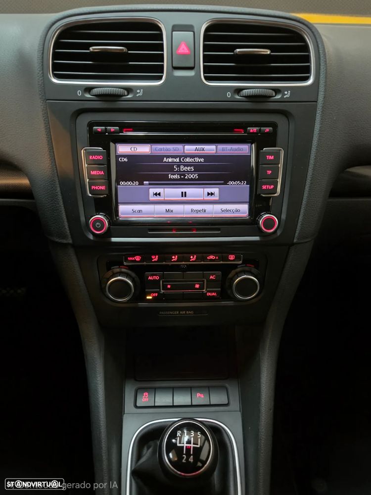 VW Golf Variant 1.6 TDi Confortline - 18