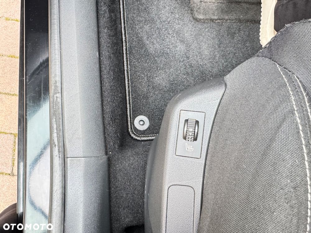 Citroën C4 BlueHDi 120 Stop&Start Shine - 20