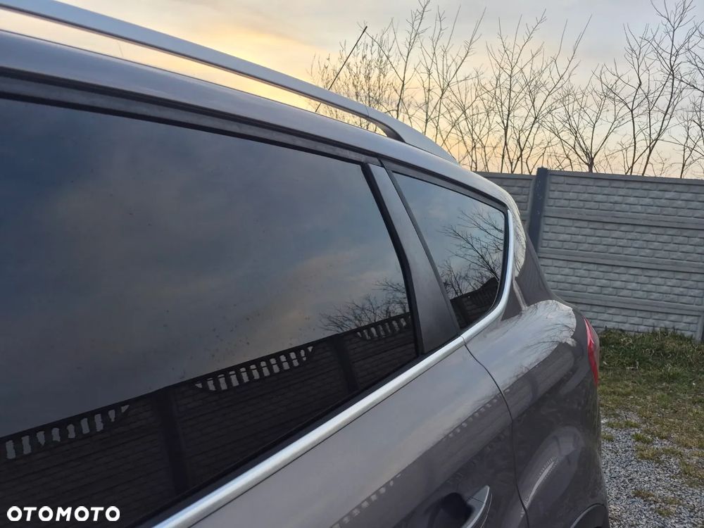 Ford Kuga 2.0 TDCi 4x4 Titanium - 26