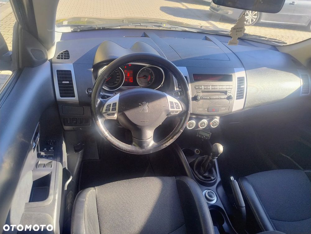 Peugeot 4007 HDI FAP 7-Sitzer Active - 11
