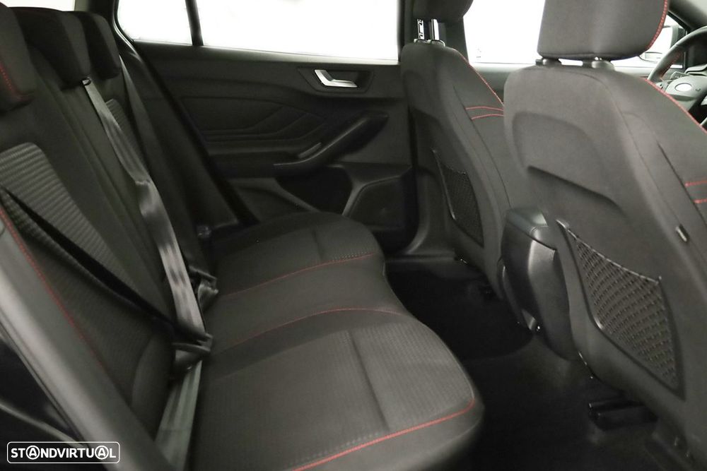 Ford Focus SW 1.0 EcoBoost MHEV ST-Line X Aut. - 21