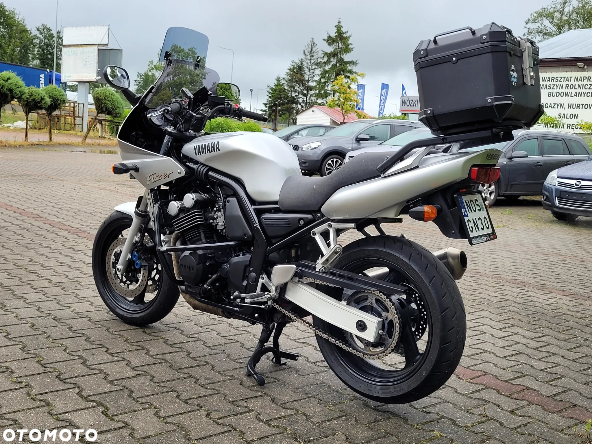 Yamaha FZS - 20