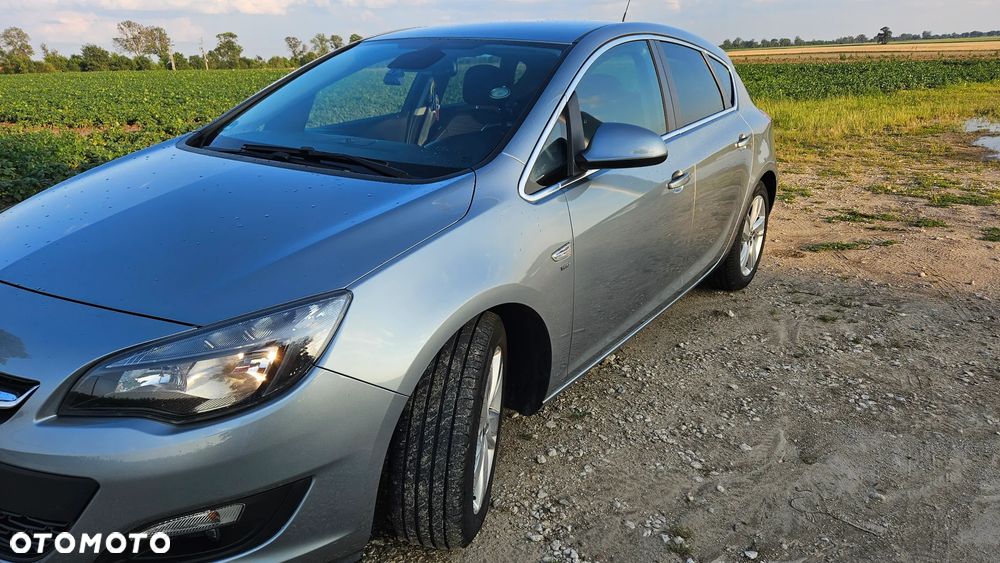Opel Astra 1.4 T Energy EU6 - 5