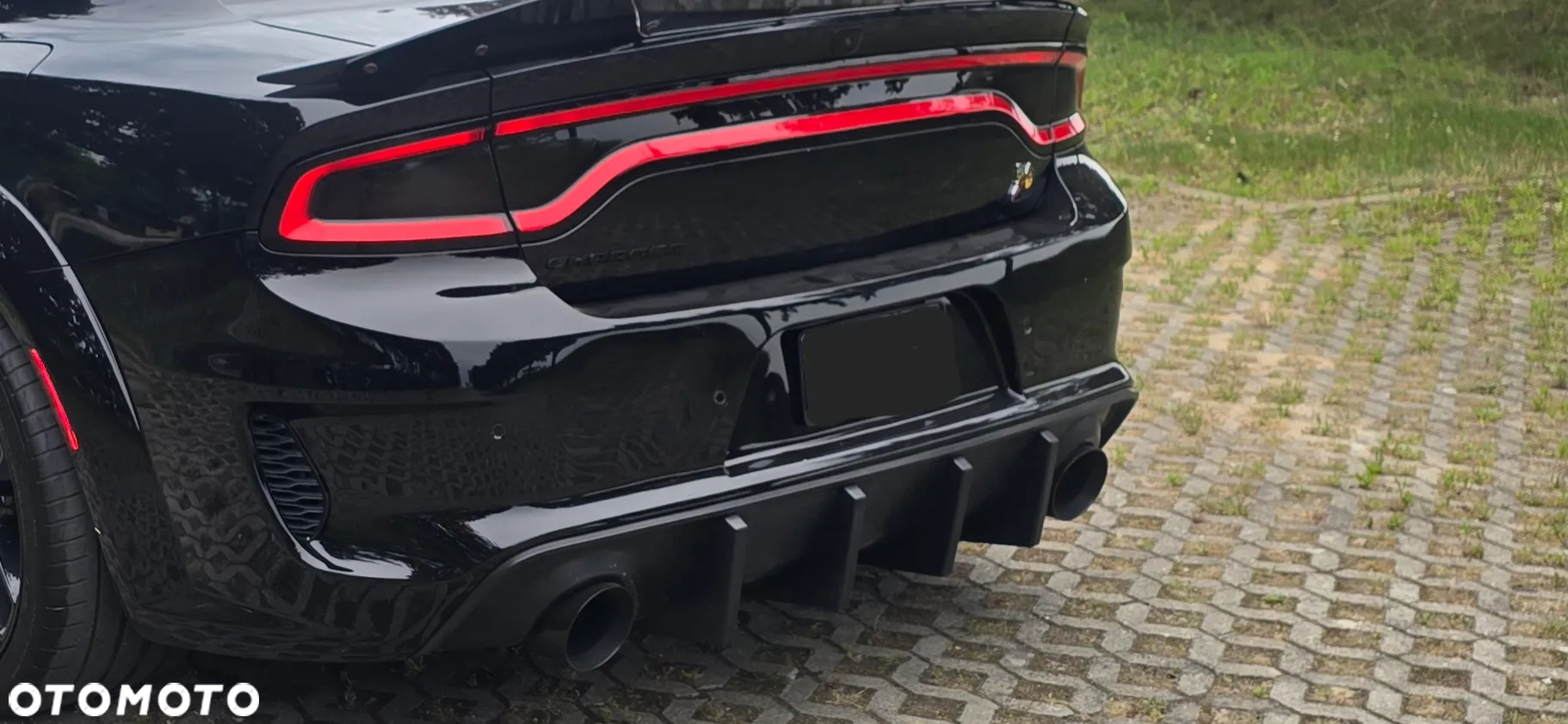 Dodge Charger 6.4 Scat Pack Widebody - 10