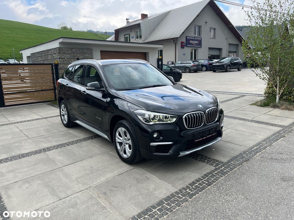 BMW X1 xDrive18d Sport Line - 3