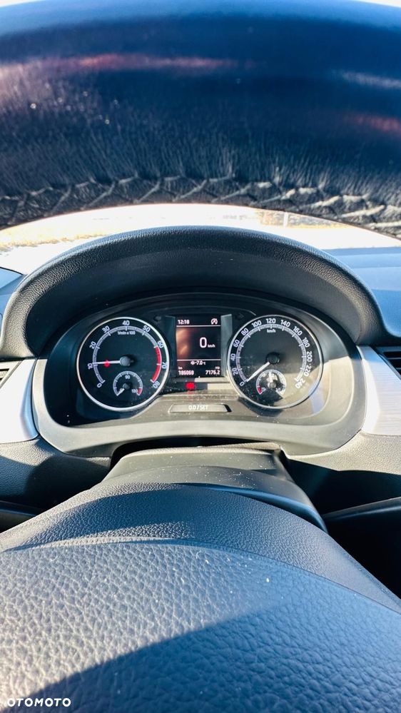 Skoda RAPID 1.0 TSI Ambition - 6