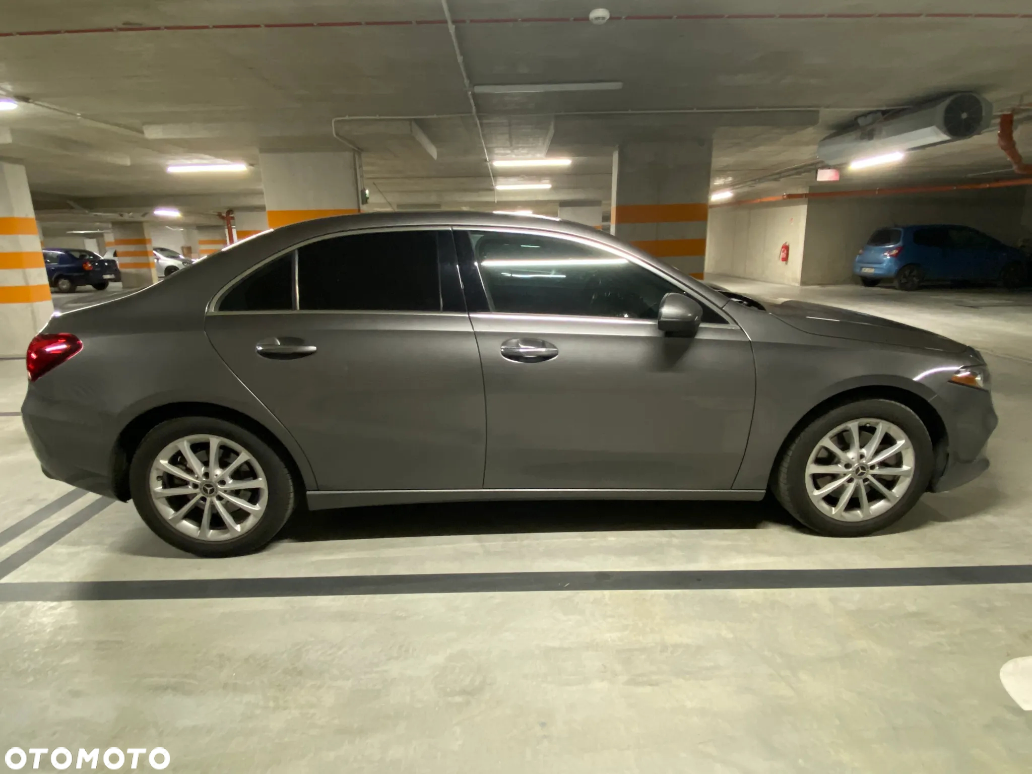 Mercedes-Benz Klasa A 220 4-Matic 7G-DCT - 5