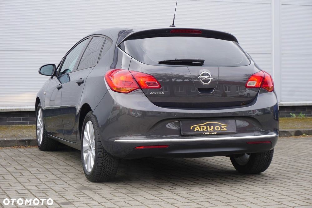 Opel Astra - 19