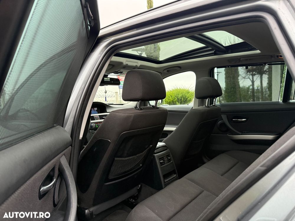 BMW Seria 3 318d DPF Touring Edition Exclusive - 13