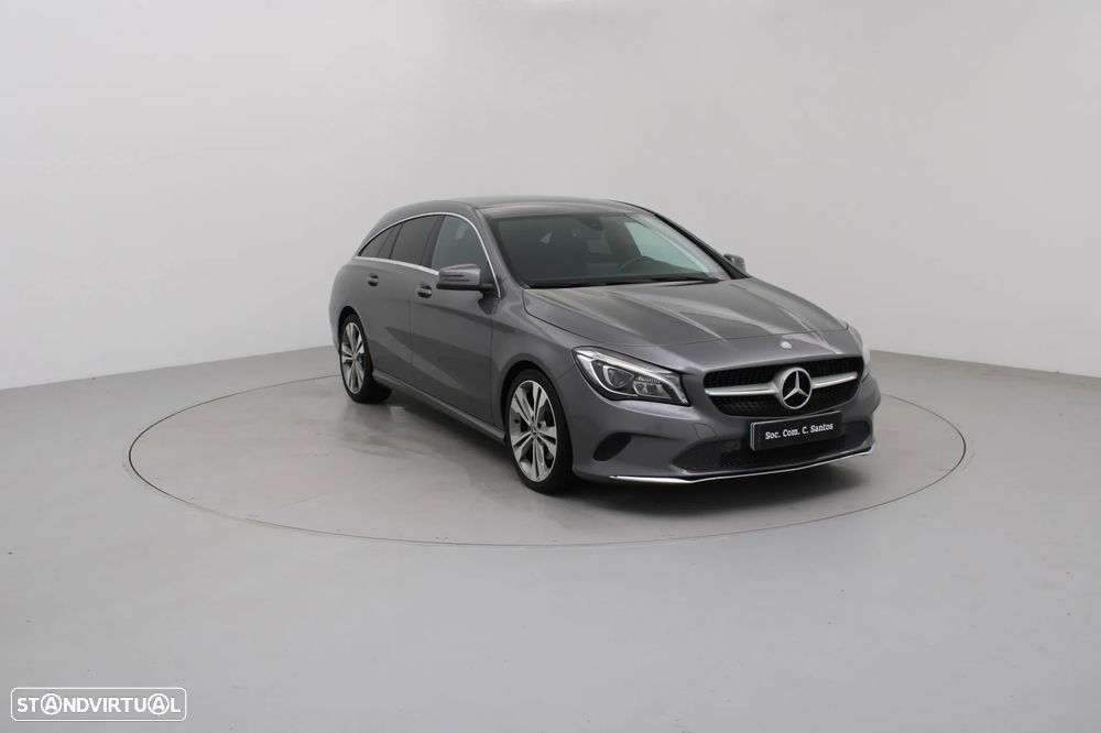 Mercedes-Benz CLA 180 d Shooting Brake Urban - 3