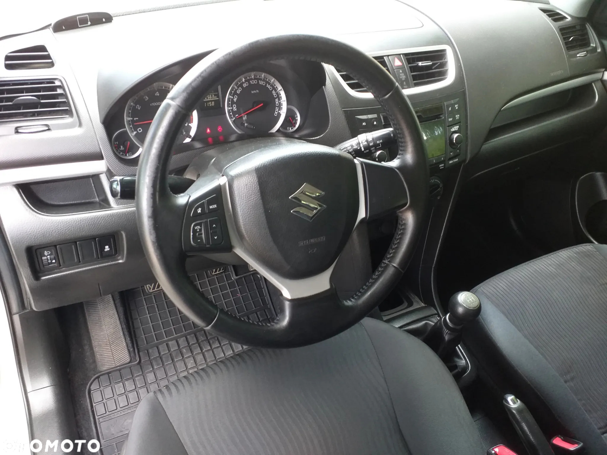 Suzuki Swift 1.2 4x4 Club - 12