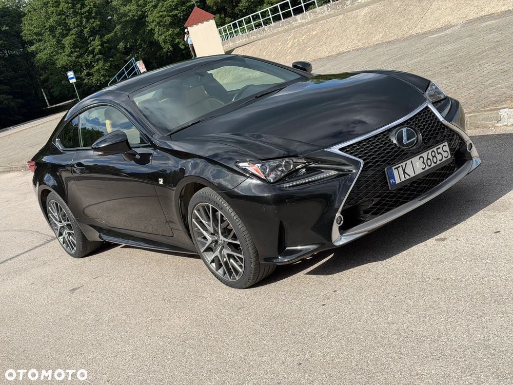 Lexus RC - 8
