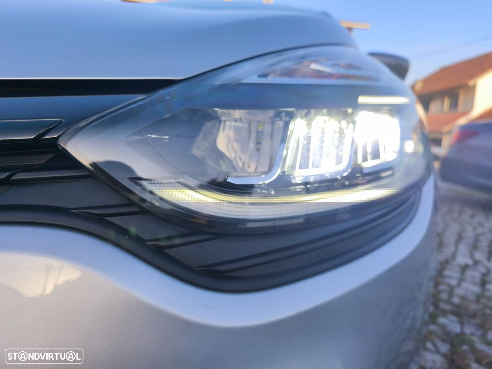 Renault Clio Sport Tourer 0.9 TCe GT Line - 11