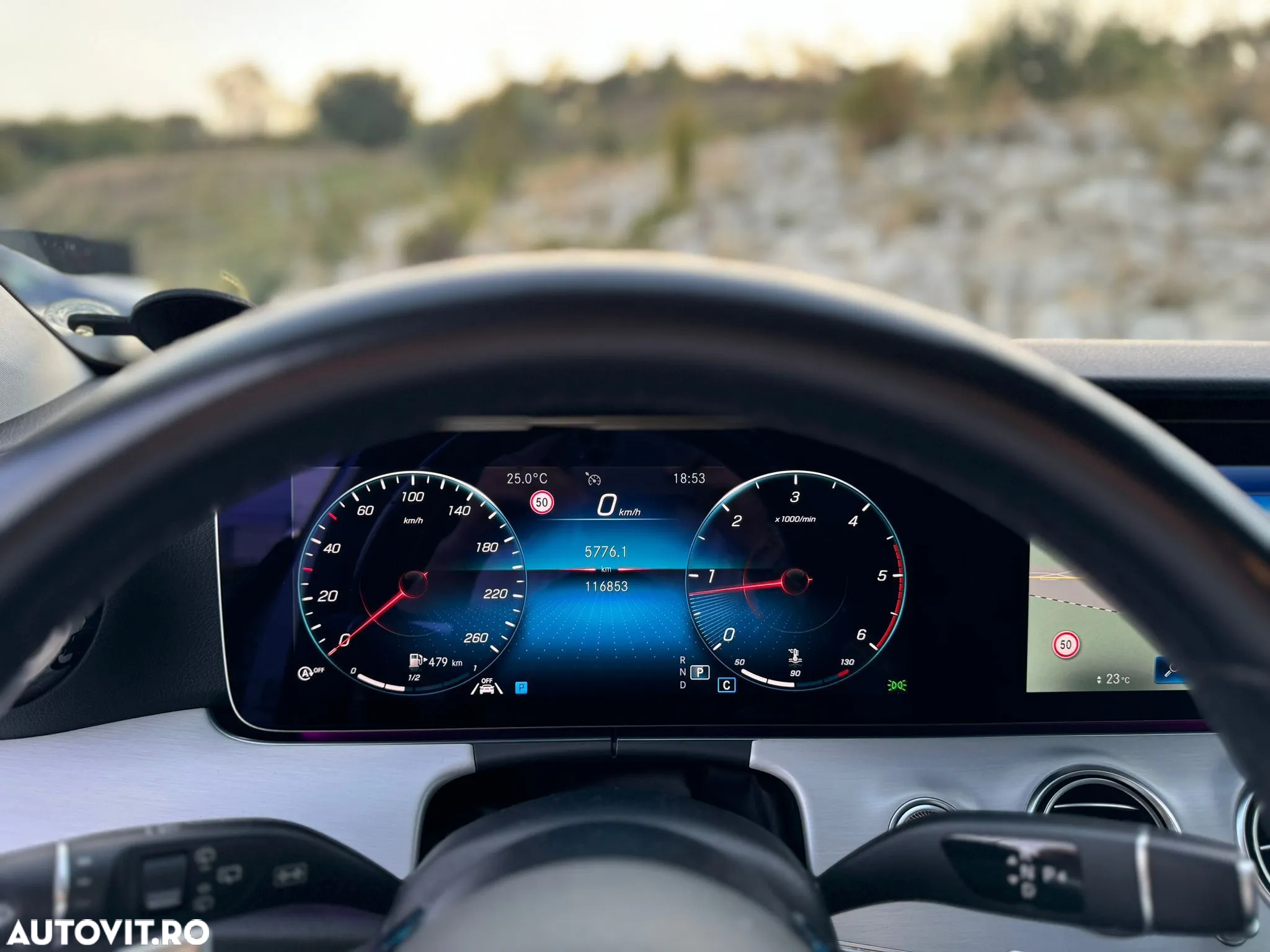 Mercedes-Benz E - 16