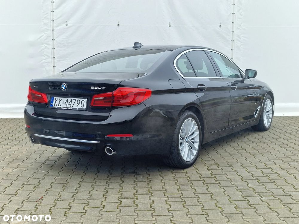 BMW Seria 5 520d xDrive MHEV Luxury Line - 3