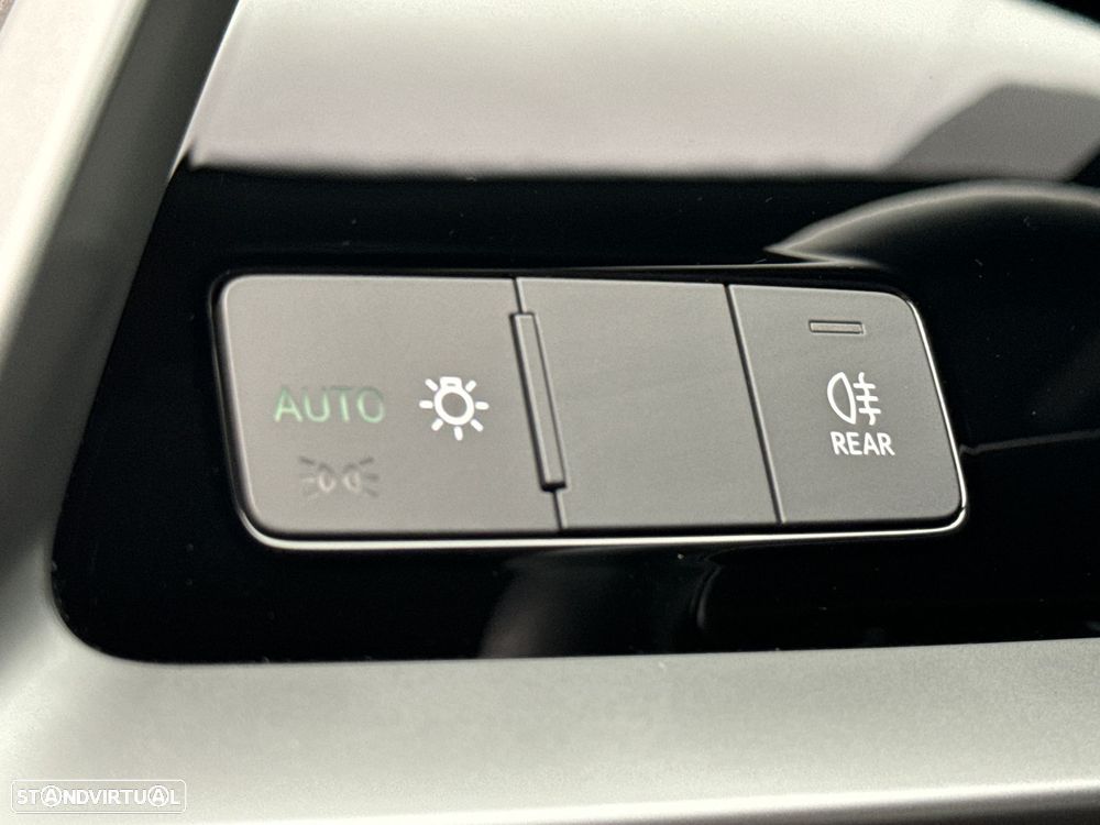 Audi A3 Sportback 30 TFSI S tronic - 15