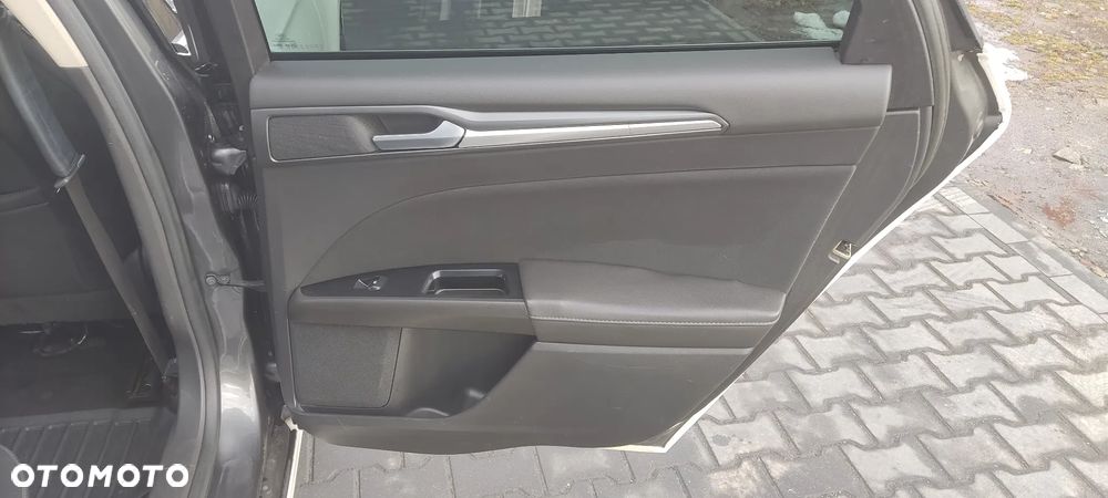 Ford Mondeo 2.0 TDCi STart-Stopp PowerShift-Aut Titanium - 23