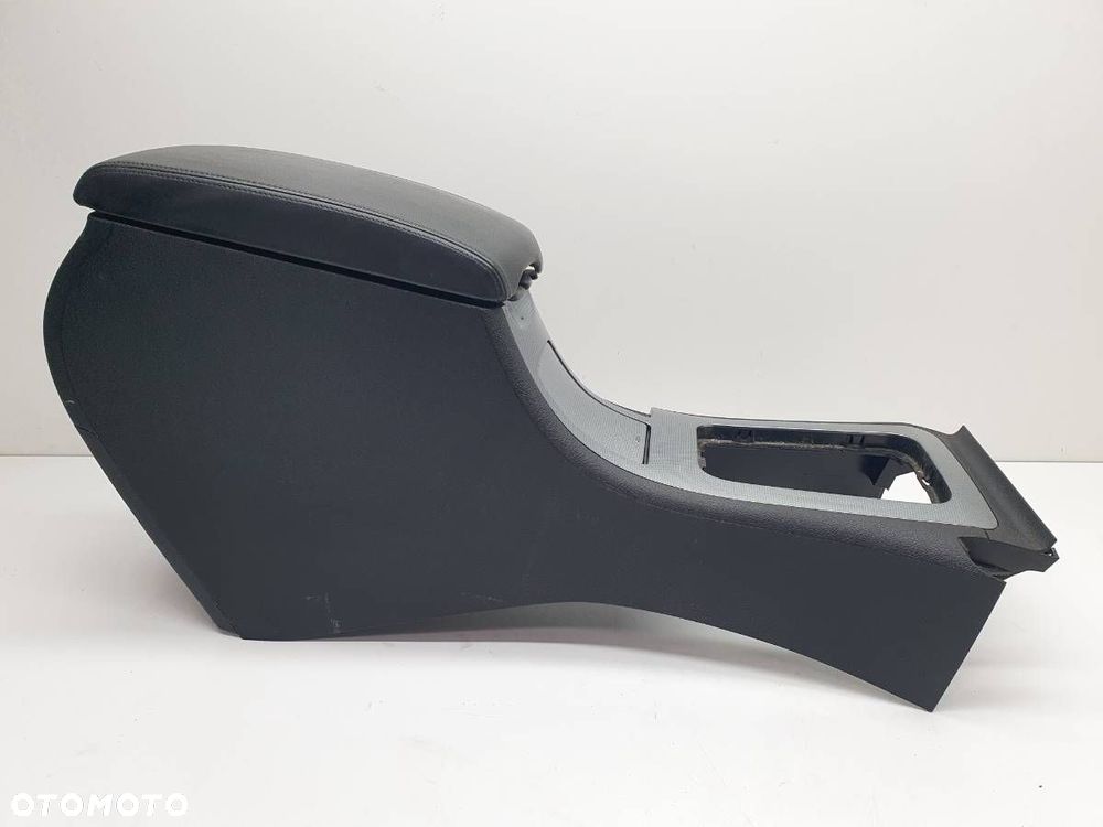 TUNEL ŚRODKOWY PODŁOKIETNIK PEUGEOT 407 SW 2006 EUROPA - 4