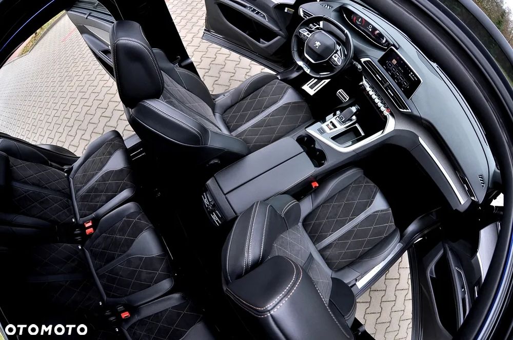 Peugeot 5008 2.0 BlueHDI GT S&S EAT8 - 17